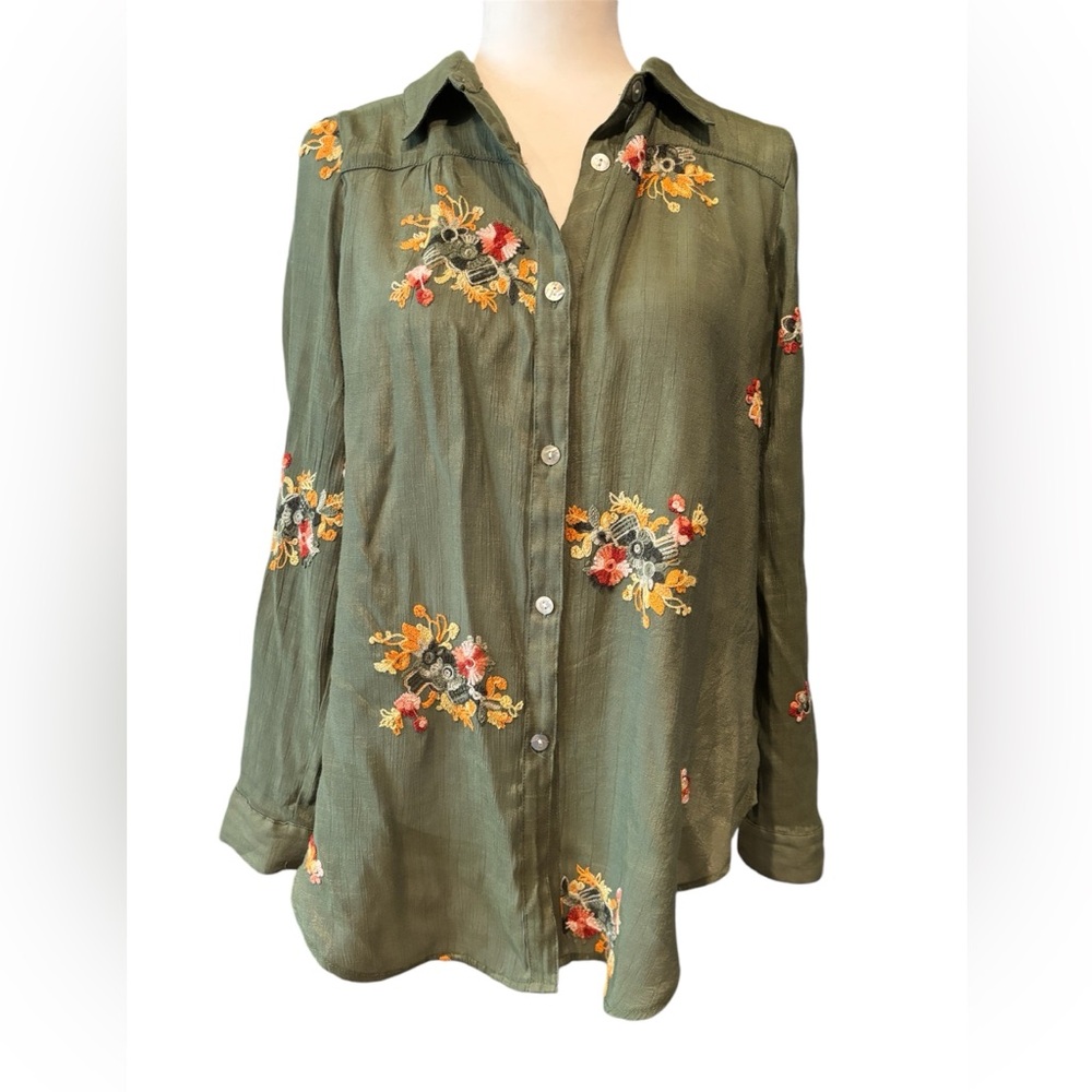 Anthropologie Fig & Flower Embroidered Long Sleeve Button Down Top Size M